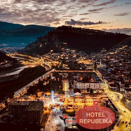 Hotel Republika Berat Kültér fotó